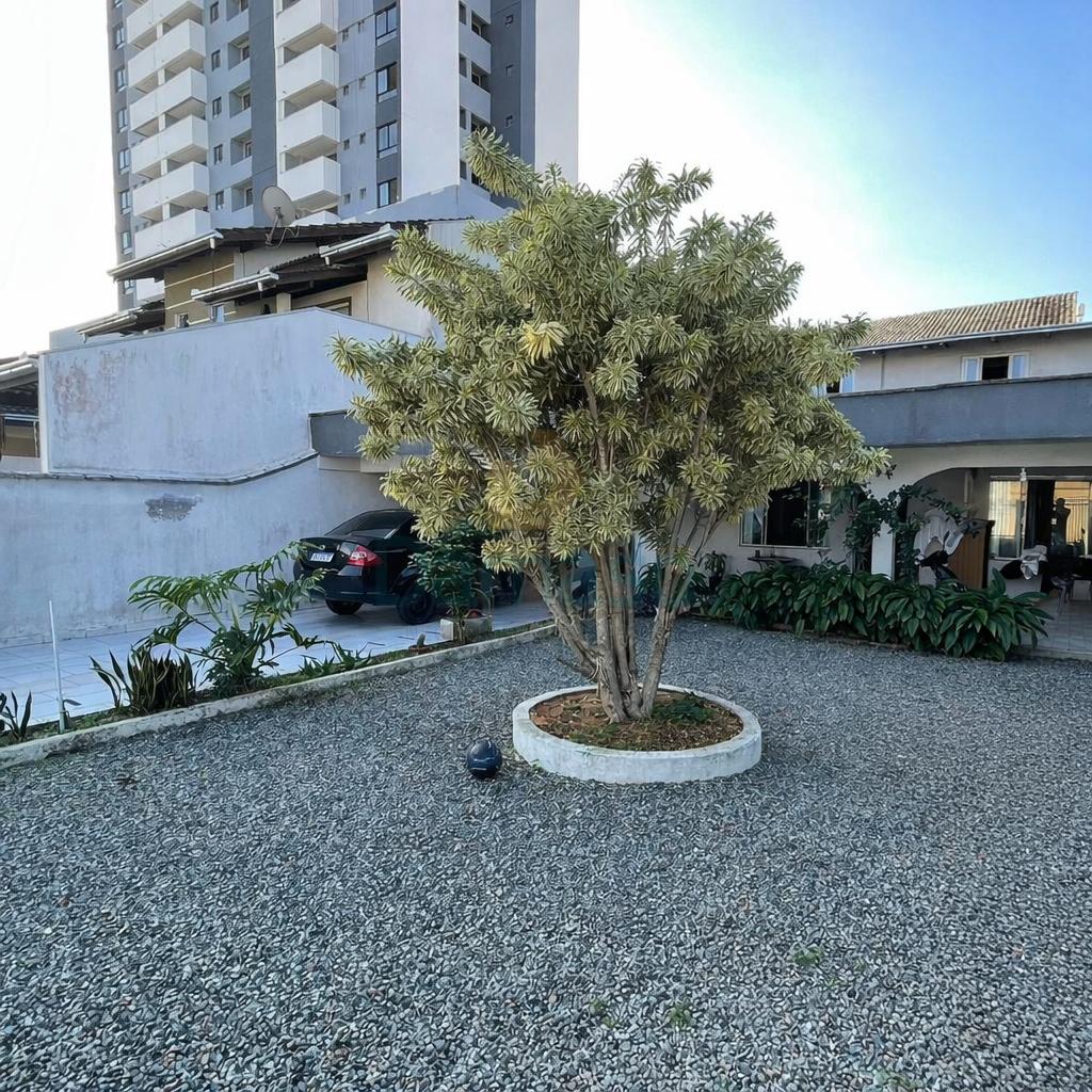 Casa, 5 quartos, 175 m² - Foto 4